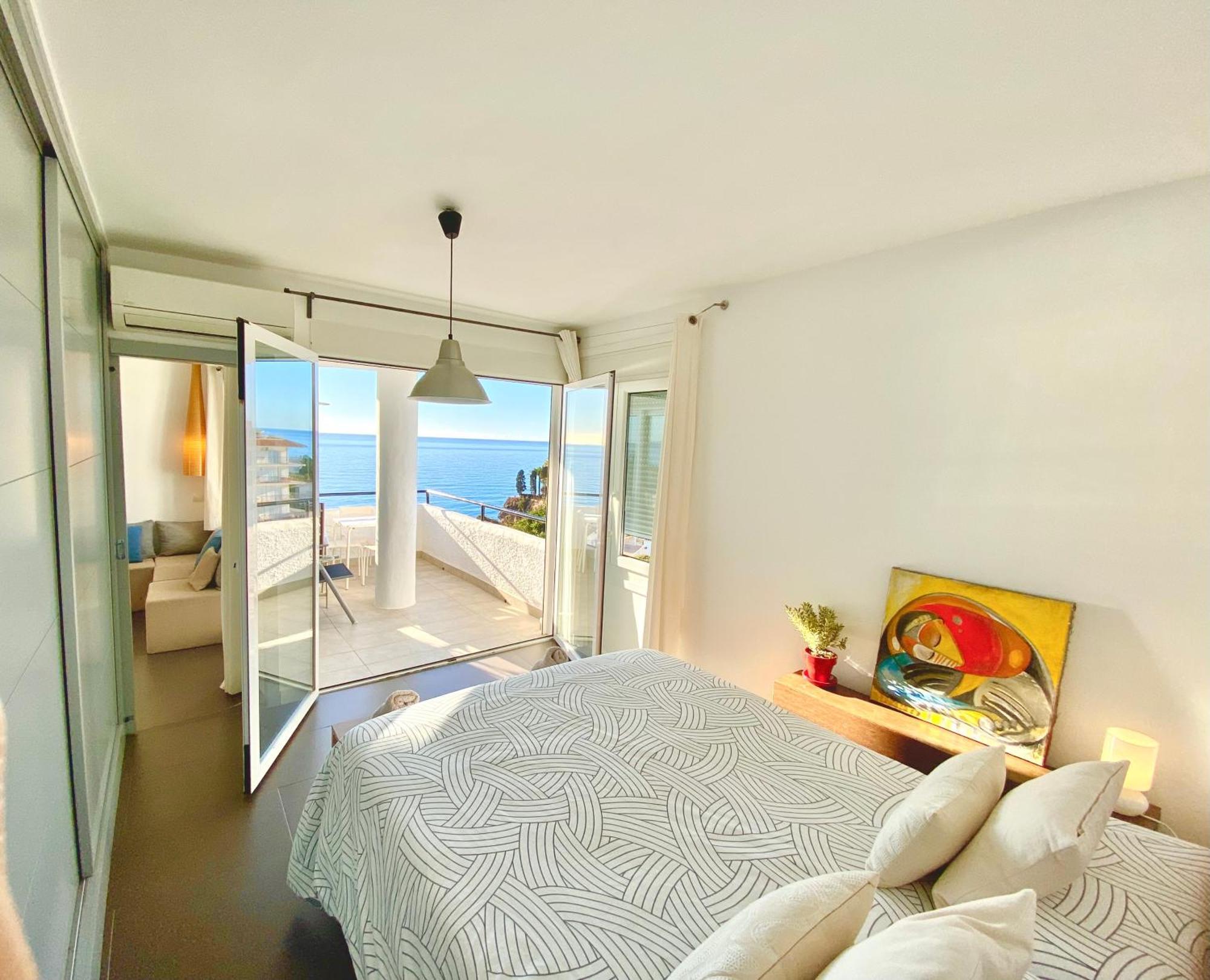 Modern Apartment Stunning Sea Views And Pool Nerja Dış mekan fotoğraf