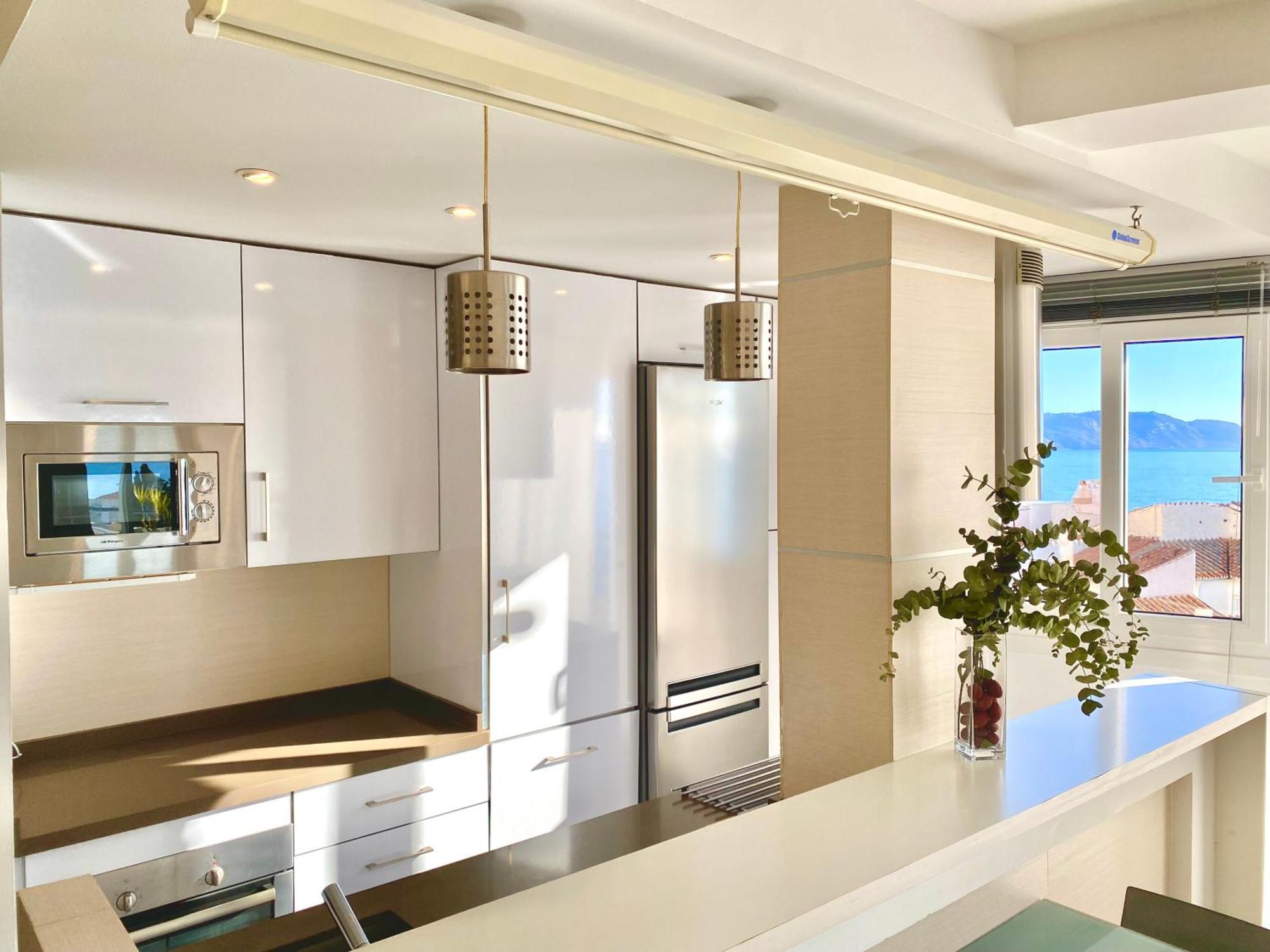 Modern Apartment Stunning Sea Views And Pool Nerja Dış mekan fotoğraf